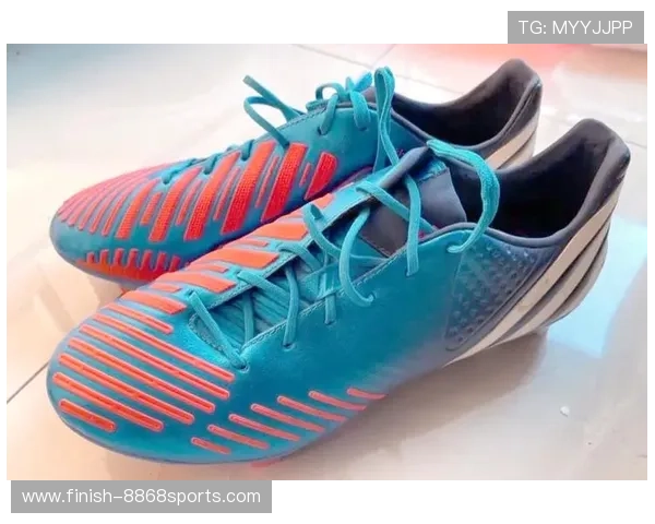 足球明星专属鞋款揭秘:顶级球鞋背后的设计理念与科技创新 足球明星专属鞋款揭秘:顶级球鞋背后的设计理念与科技创新