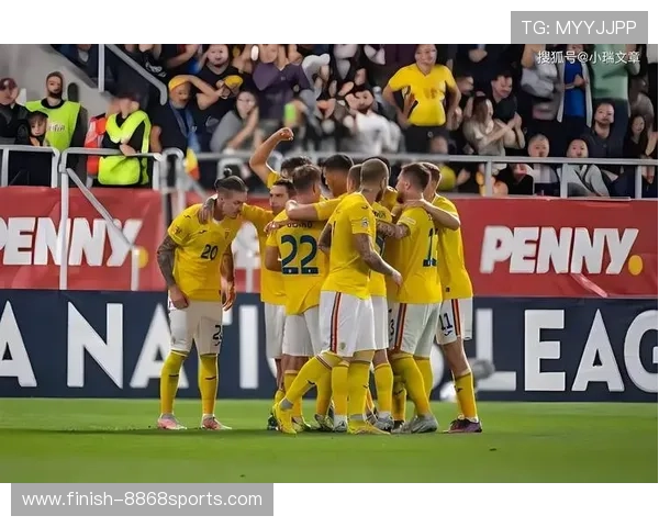 足球赛事与球星的区别分析 球队表现与个人能力的对比探讨 足球赛事与球星的区别分析 球队表现与个人能力的对比探讨