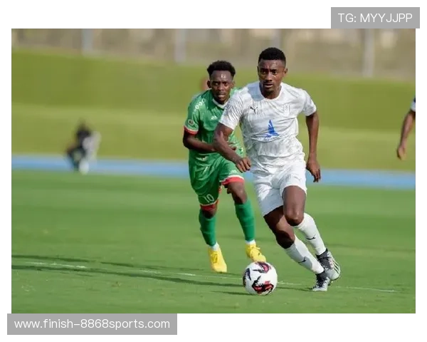 非洲足球传奇人物的奋斗历程与辉煌成就探秘 非洲足球传奇人物的奋斗历程与辉煌成就探秘